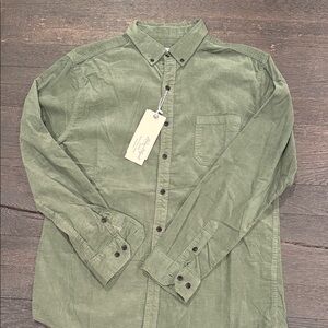 Men's Casual Olive Button Down Shirt